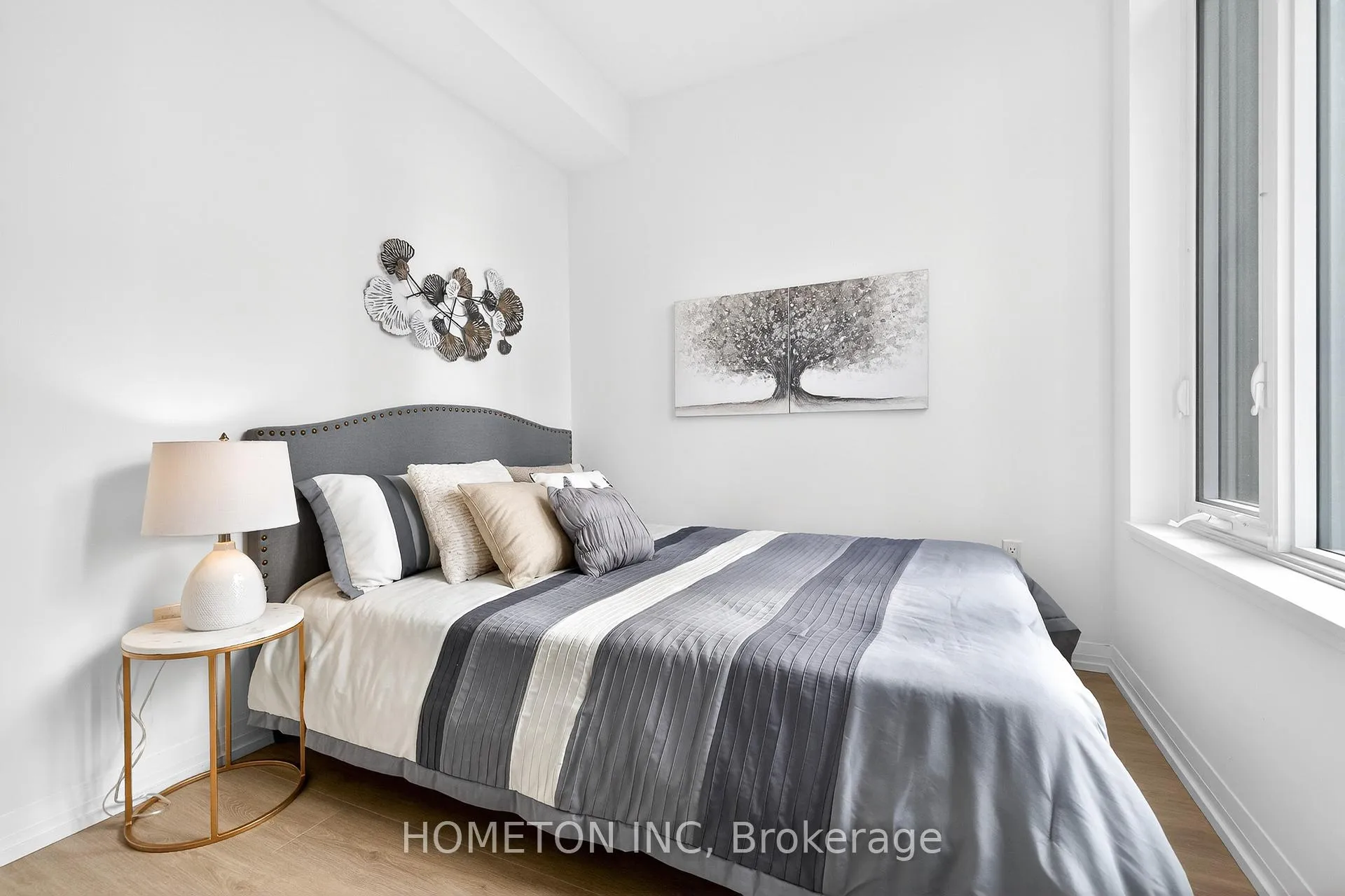 Photo 14 of Unit 1217, 50 Dunfield Avenue, Toronto, Mount Pleasant West — HOMEH
