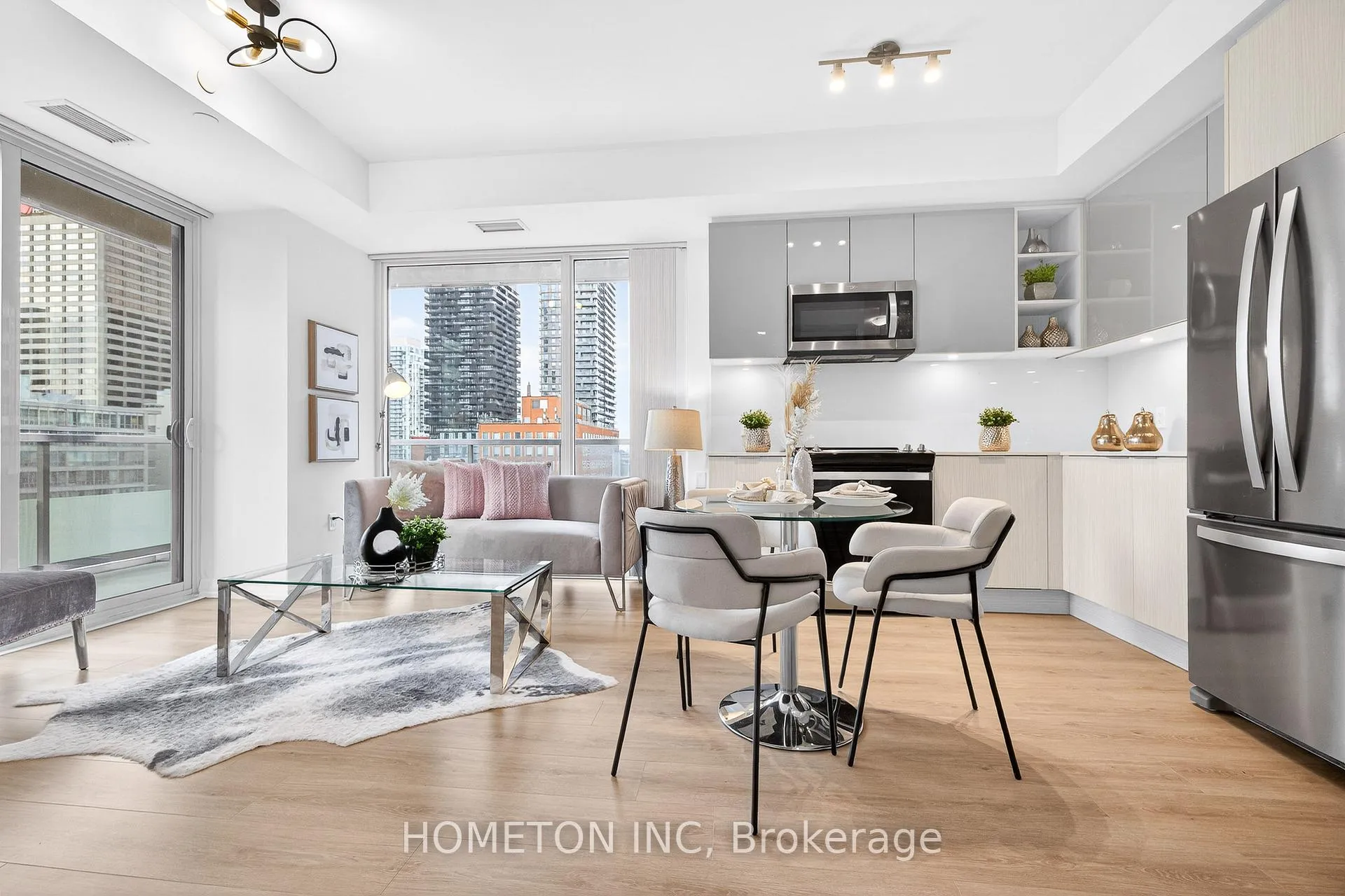 Photo 18 of Unit 1217, 50 Dunfield Avenue, Toronto, Mount Pleasant West — HOMEH