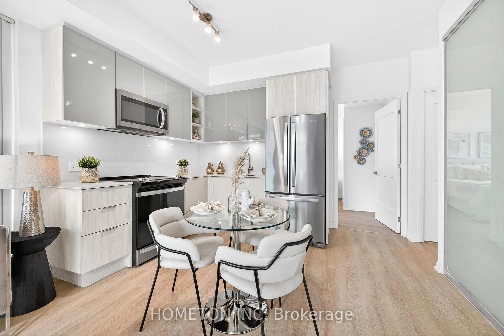 Photo 21 of Unit 1217, 50 Dunfield Avenue, Toronto, Mount Pleasant West — HOMEH