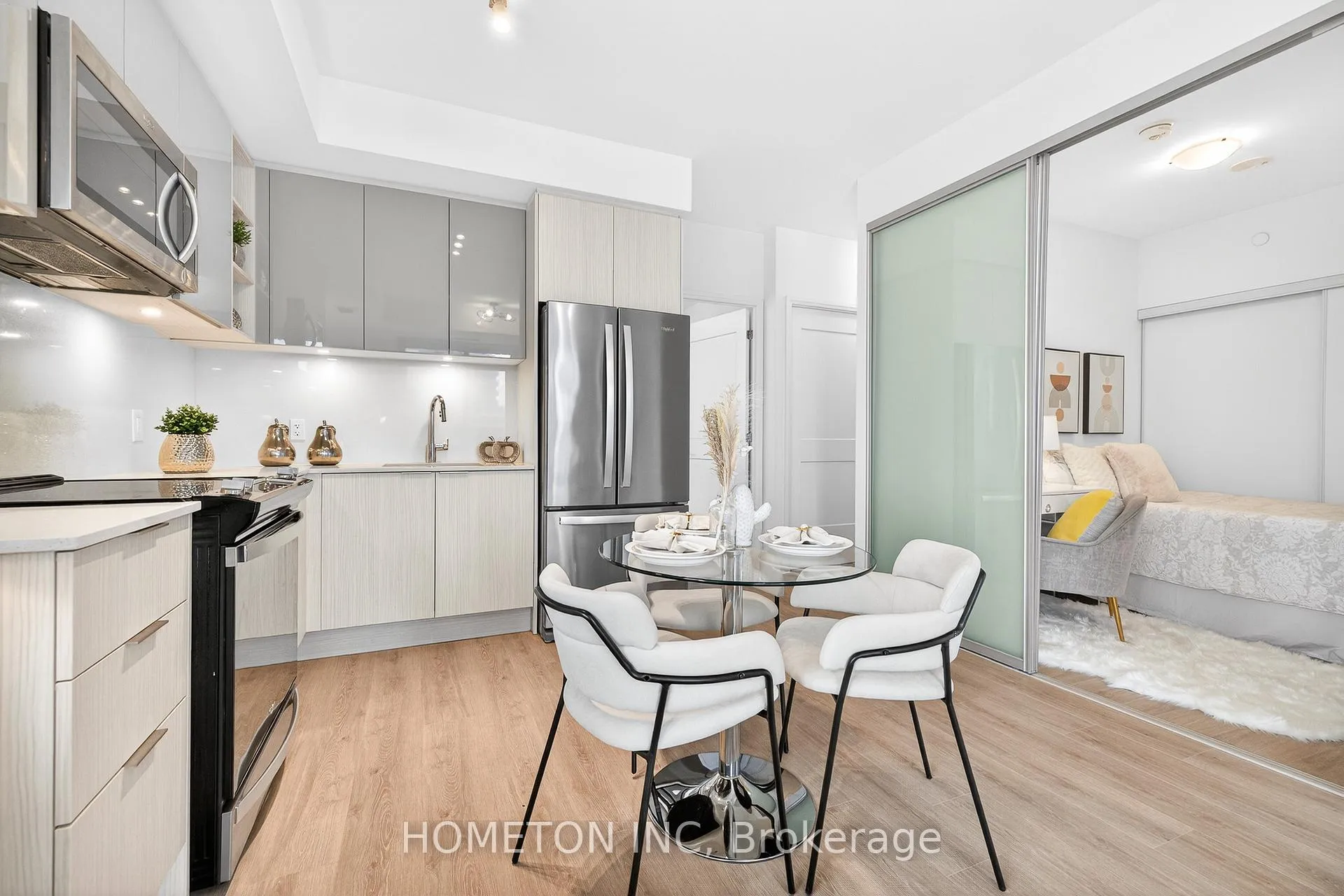 Photo 22 of Unit 1217, 50 Dunfield Avenue, Toronto, Mount Pleasant West — HOMEH