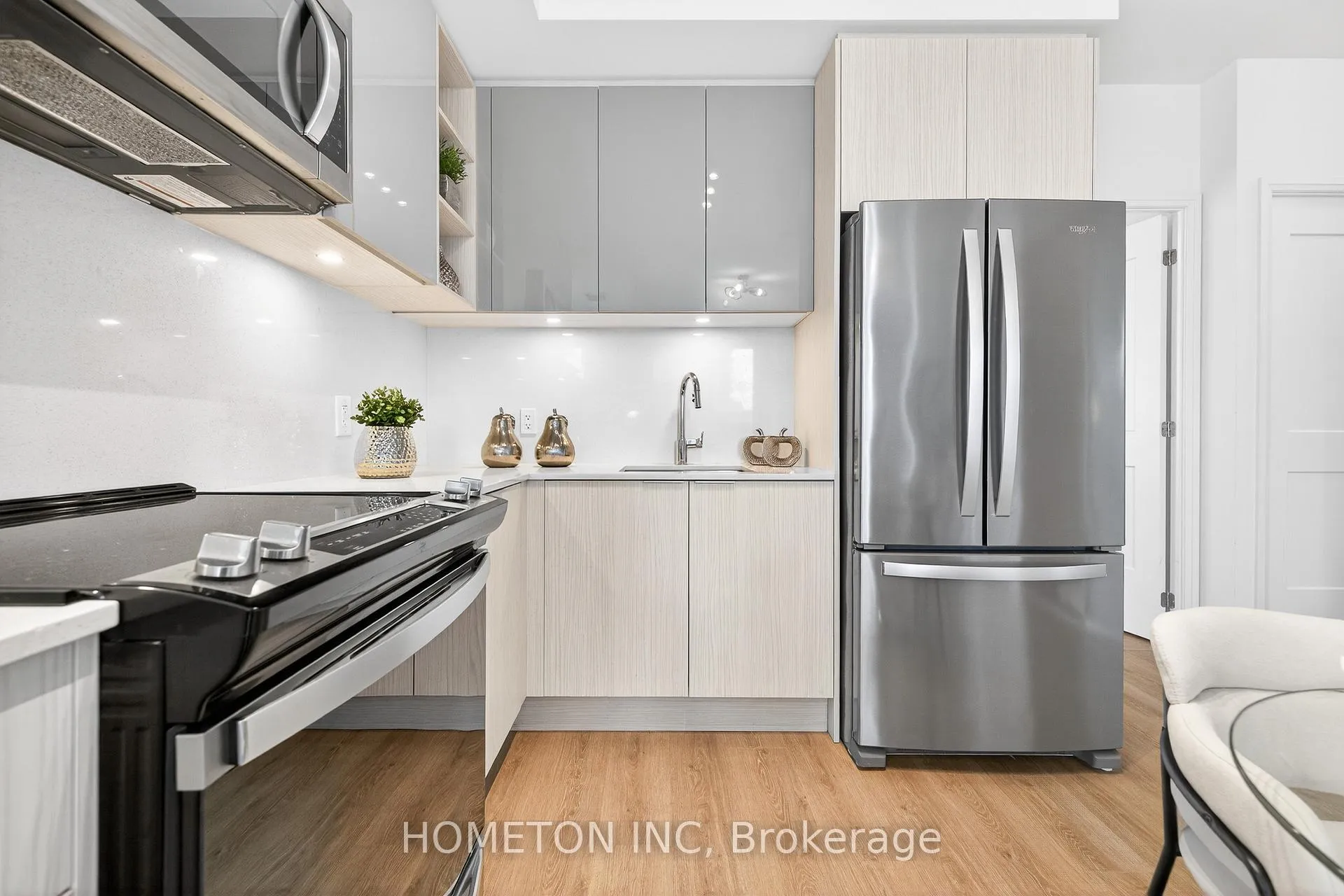 Photo 23 of Unit 1217, 50 Dunfield Avenue, Toronto, Mount Pleasant West — HOMEH