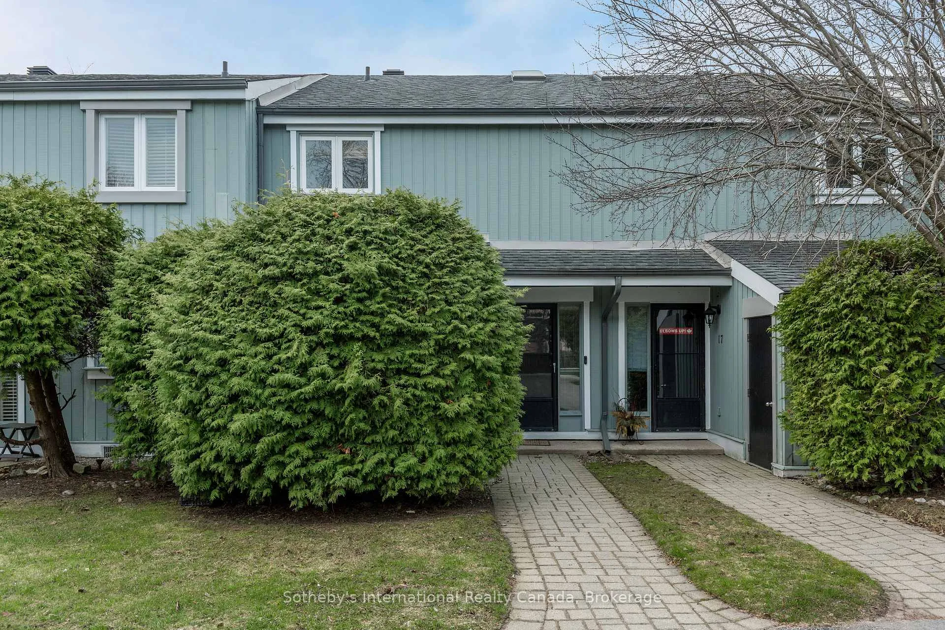 Photo 22 of Unit 16, 125 Fairway Crescent, Collingwood — HOMEH