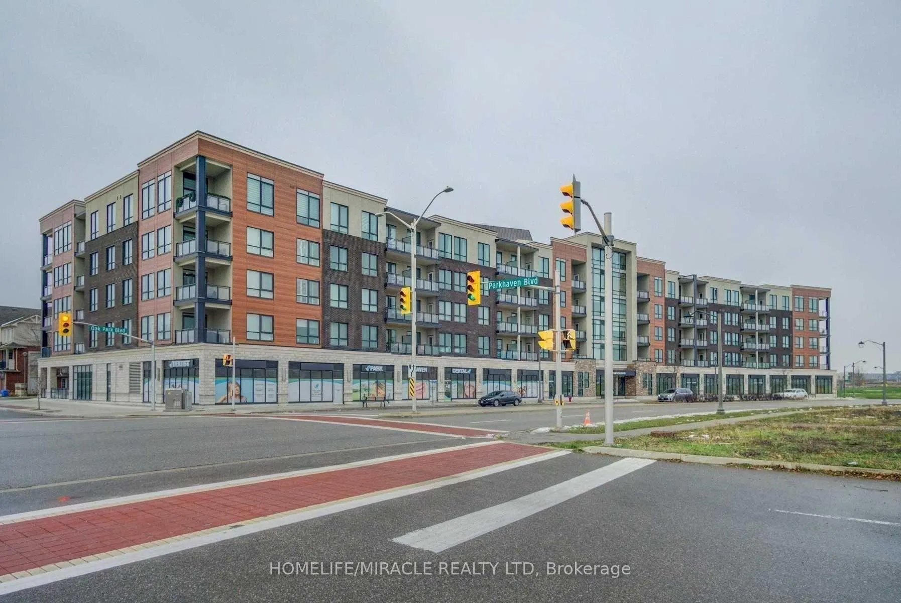 Photo 1 of Unit 312, 150 Oak Park Boulevard E, Oakville, River Oaks — HOMEH