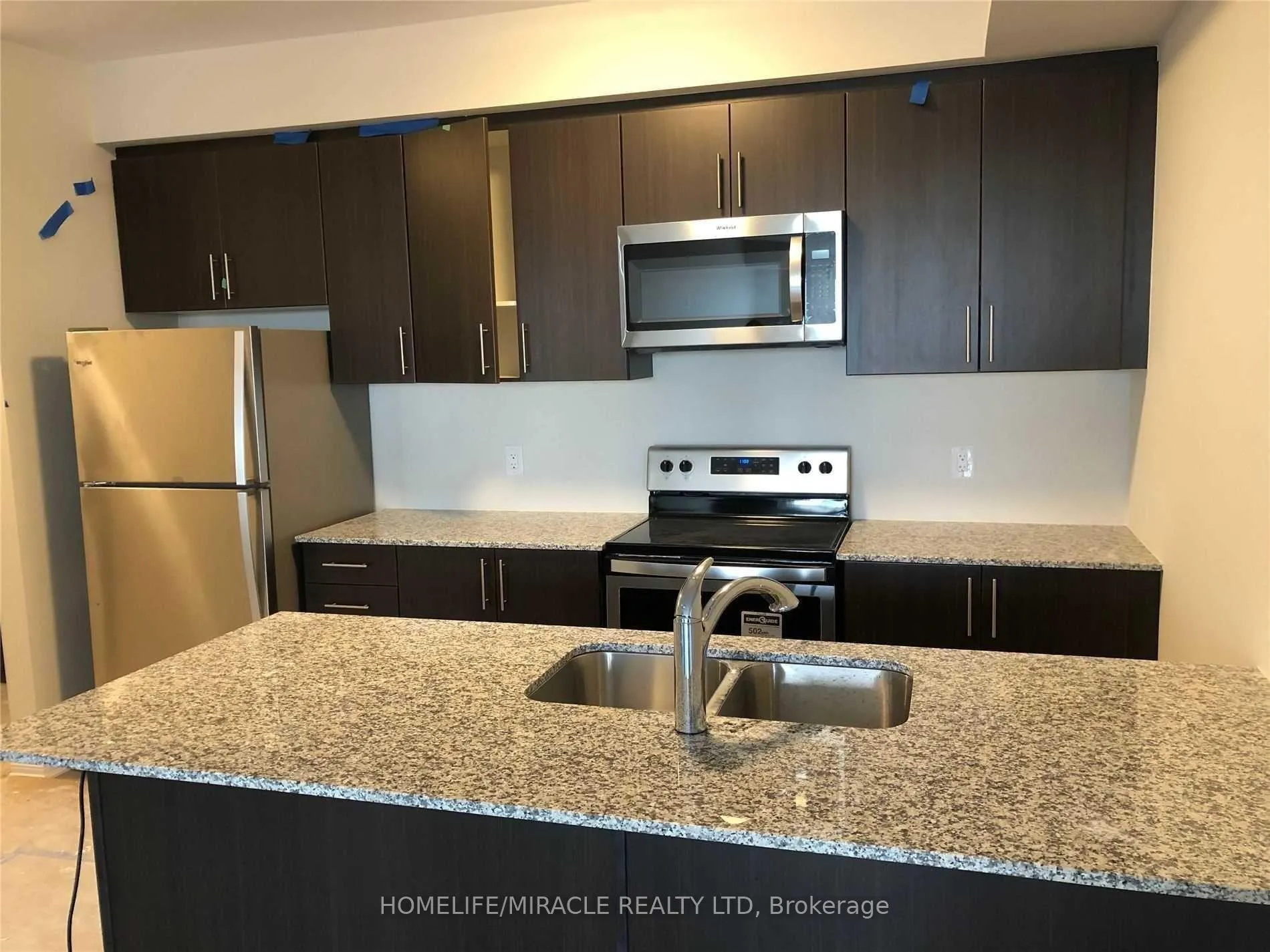 Photo 3 of Unit 312, 150 Oak Park Boulevard E, Oakville, River Oaks — HOMEH