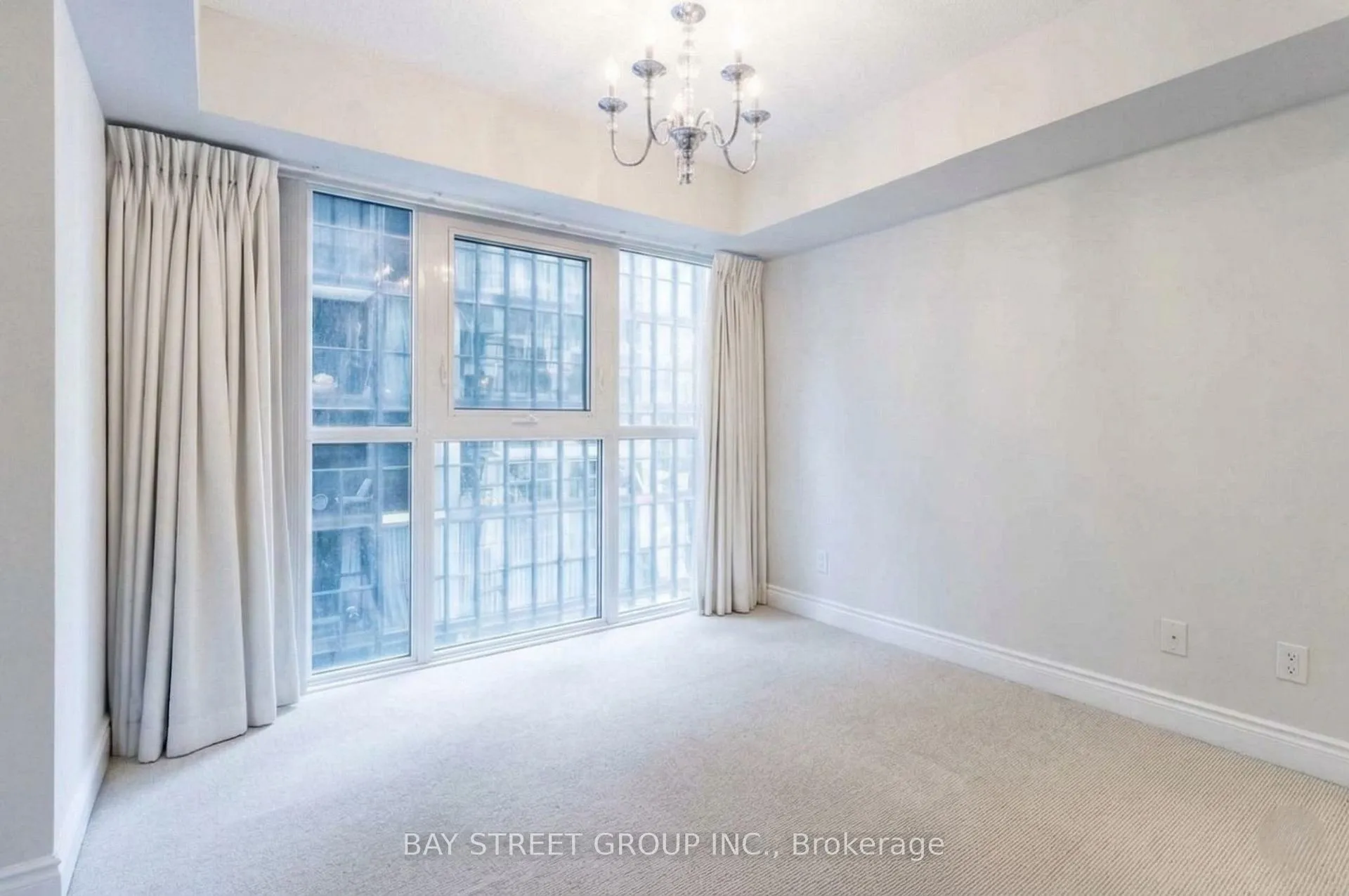Photo 5 of Unit 1502, 28 Ted Rogers Way, Toronto, Church-Yonge Corridor — HOMEH