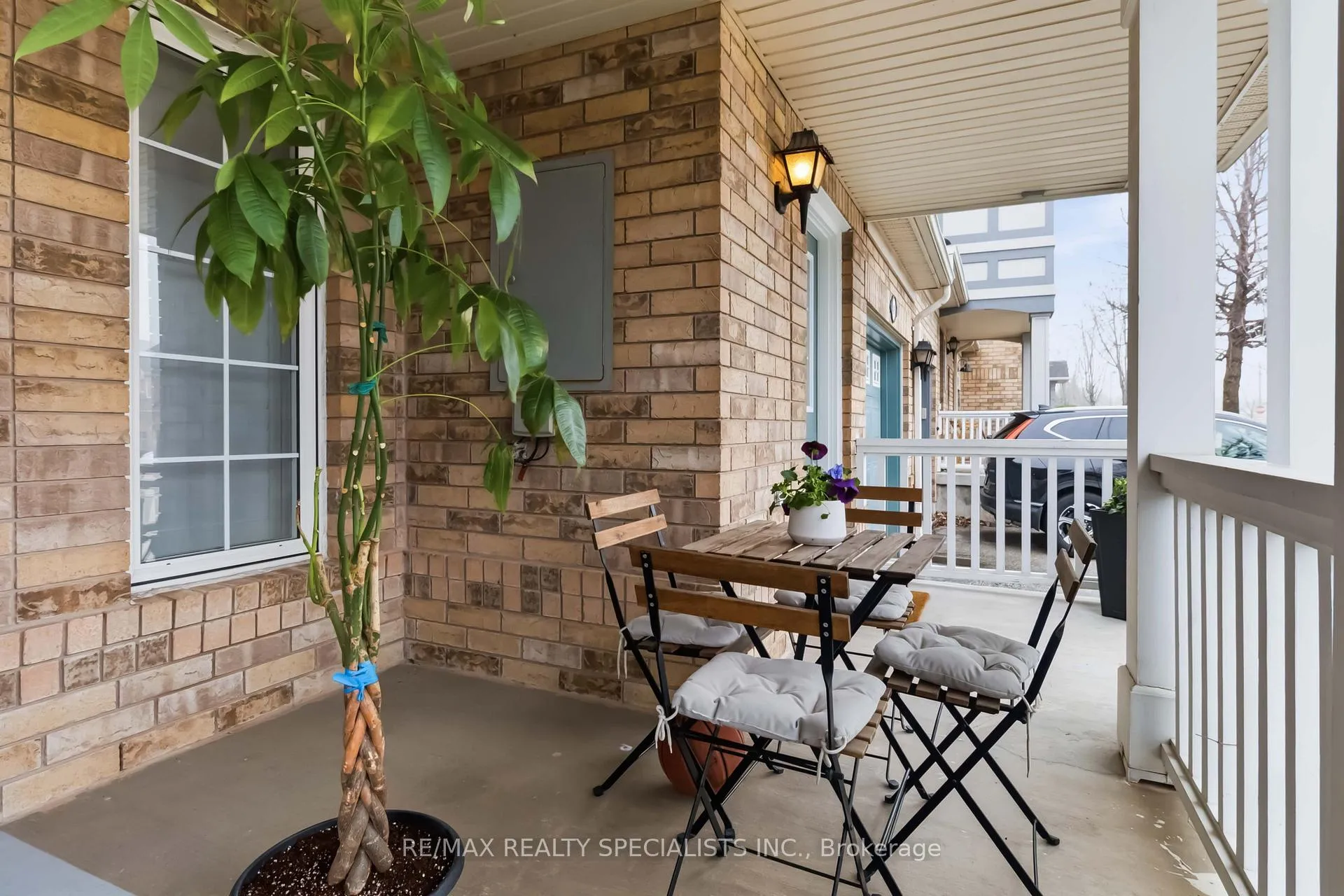 Photo 3 of 2481 Carberry Way, Oakville, Westmount — HOMEH