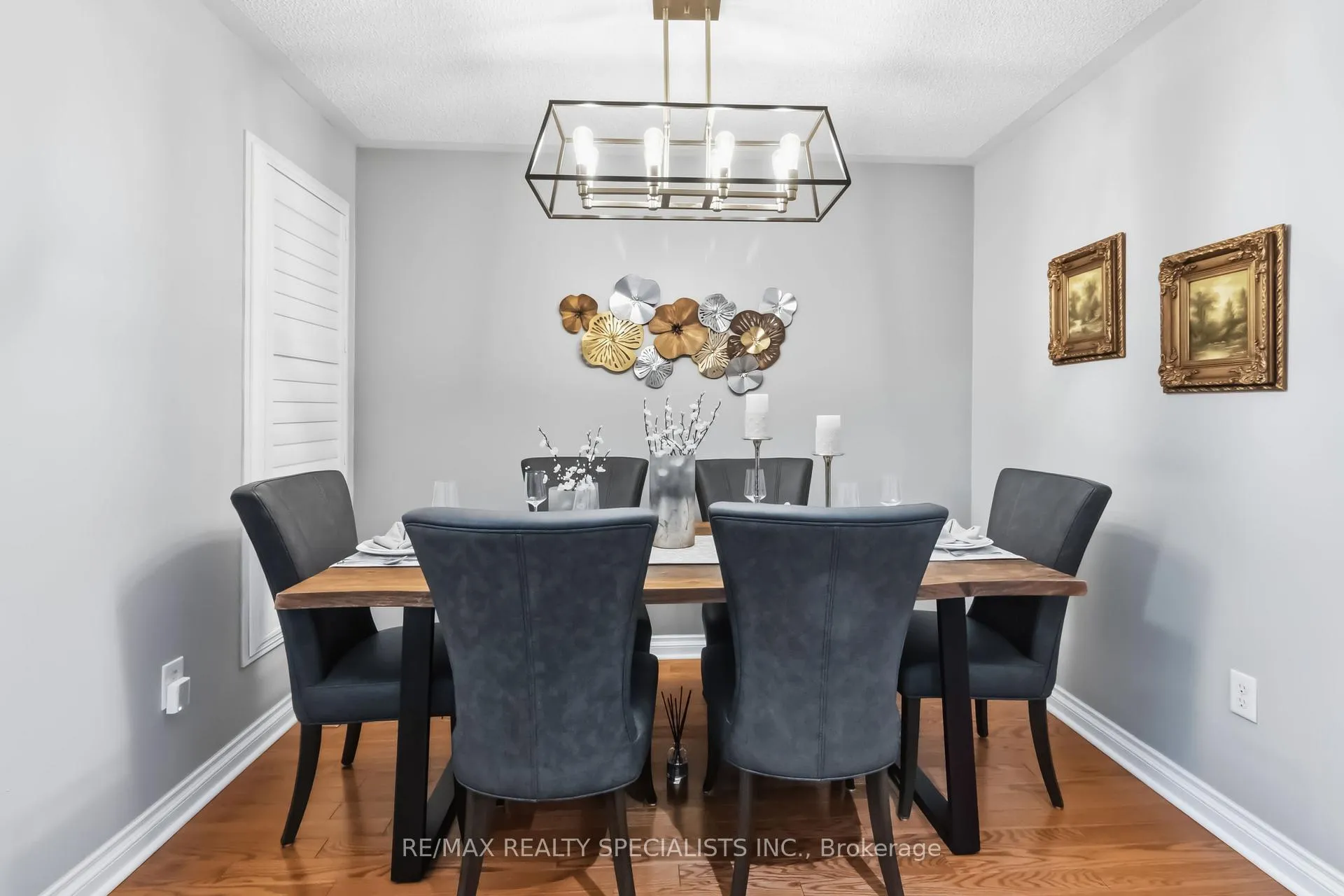 Photo 8 of 2481 Carberry Way, Oakville, Westmount — HOMEH