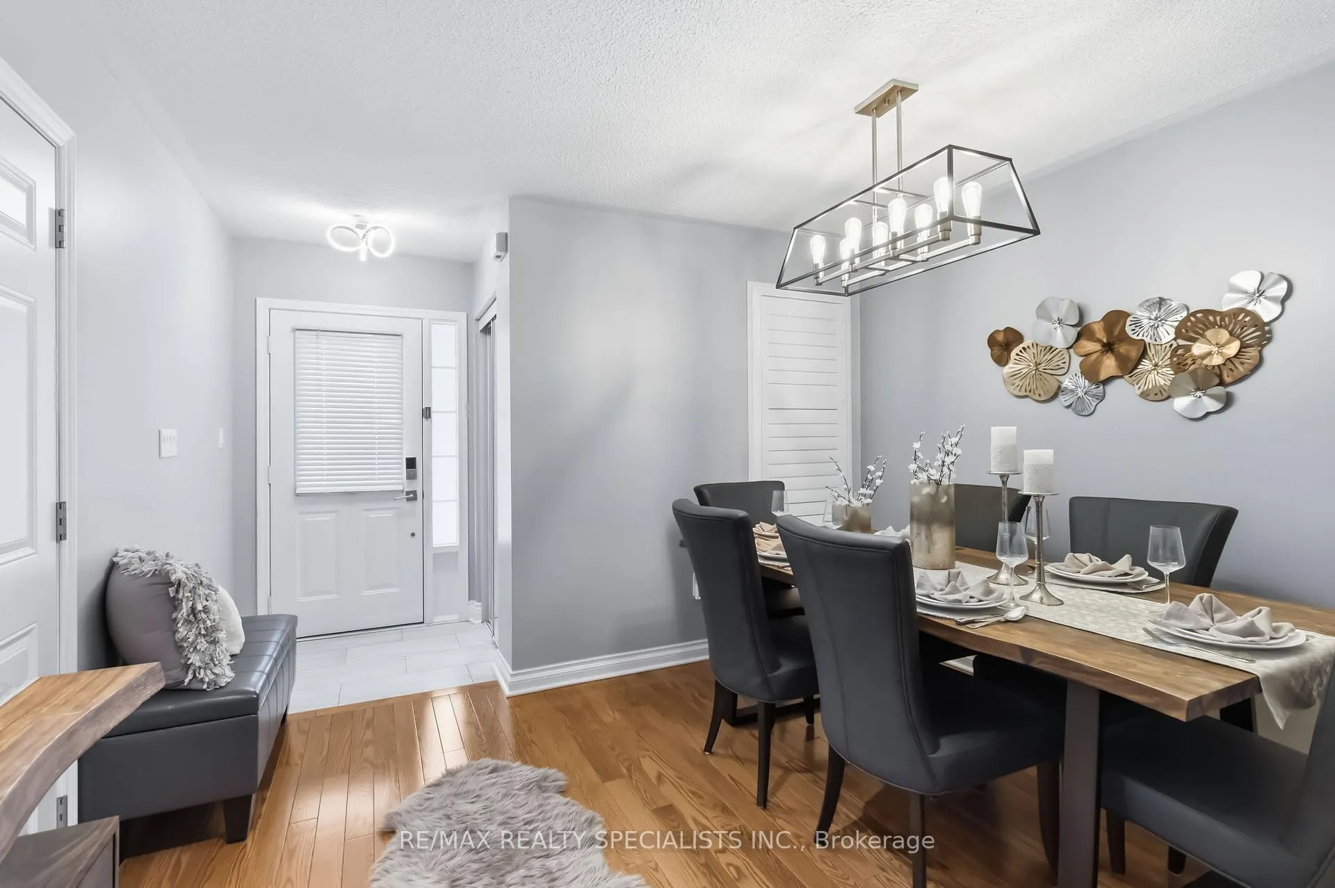 Photo 9 of 2481 Carberry Way, Oakville, Westmount — HOMEH