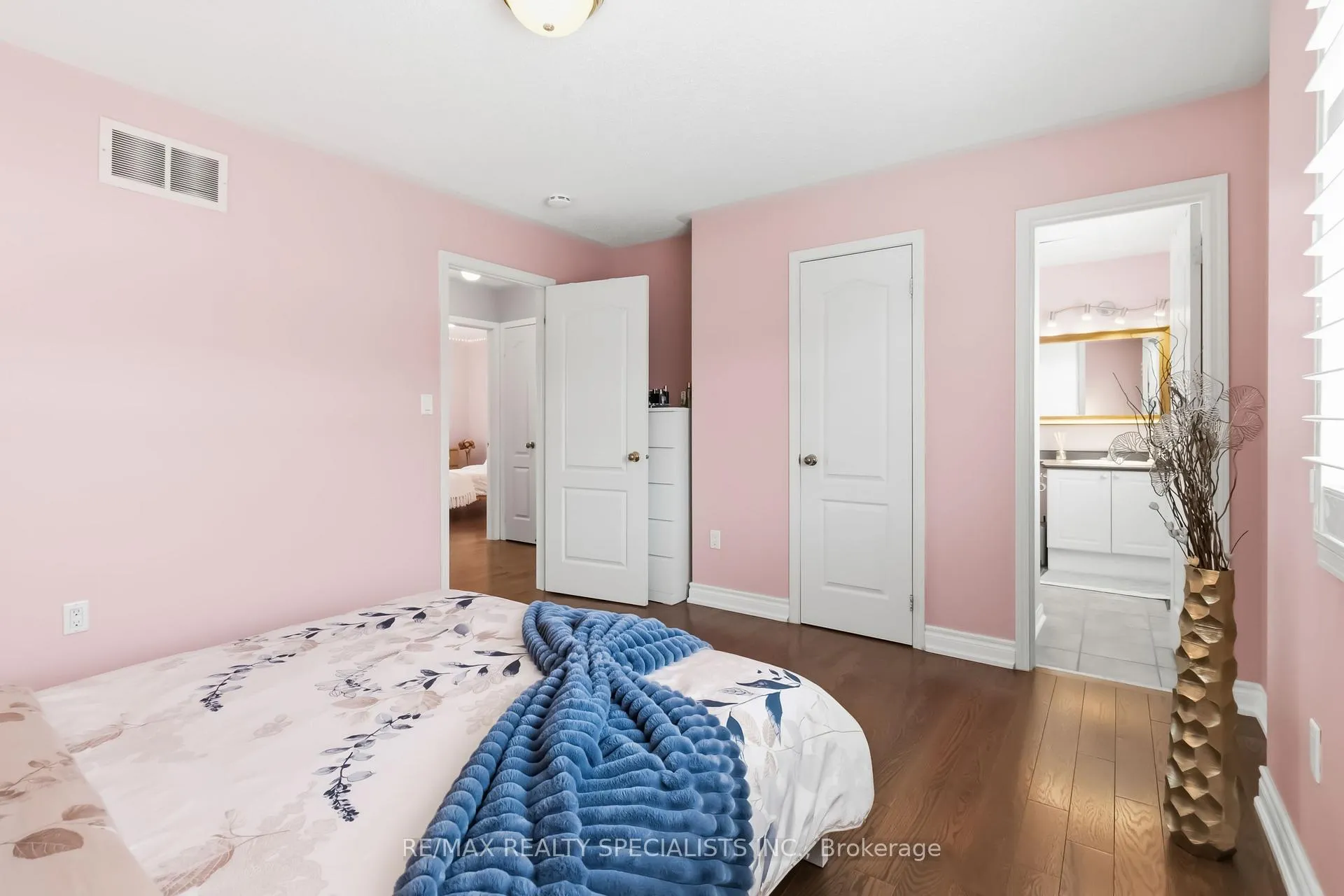 Photo 27 of 2481 Carberry Way, Oakville, Westmount — HOMEH