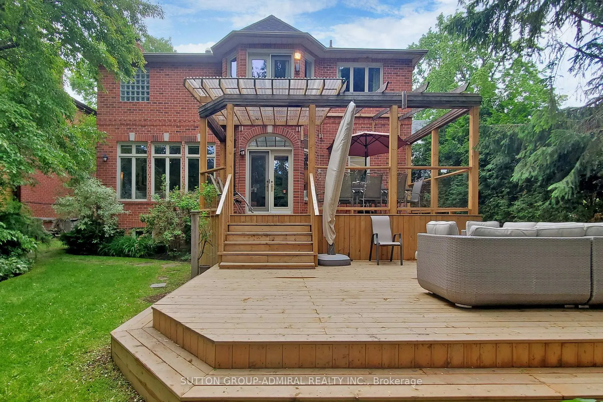 Photo 24 of 27 Shelborne Avenue, Toronto, Bedford Park-Nortown — HOMEH