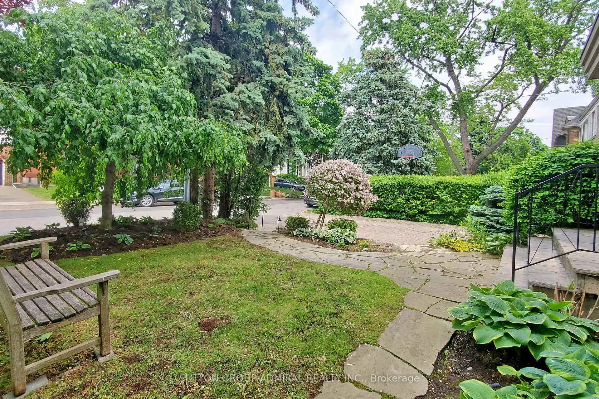 Photo 26 of 27 Shelborne Avenue, Toronto, Bedford Park-Nortown — HOMEH