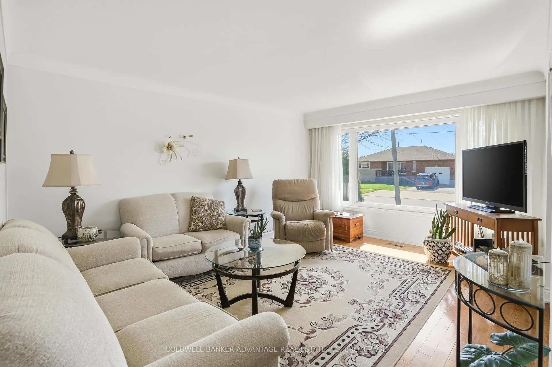 Photo 5 of 11 Empress Avenue, Welland, Lincoln/Crowland — HOMEH