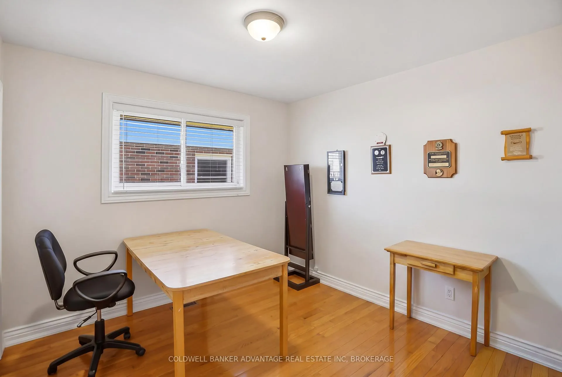 Photo 14 of 11 Empress Avenue, Welland, Lincoln/Crowland — HOMEH