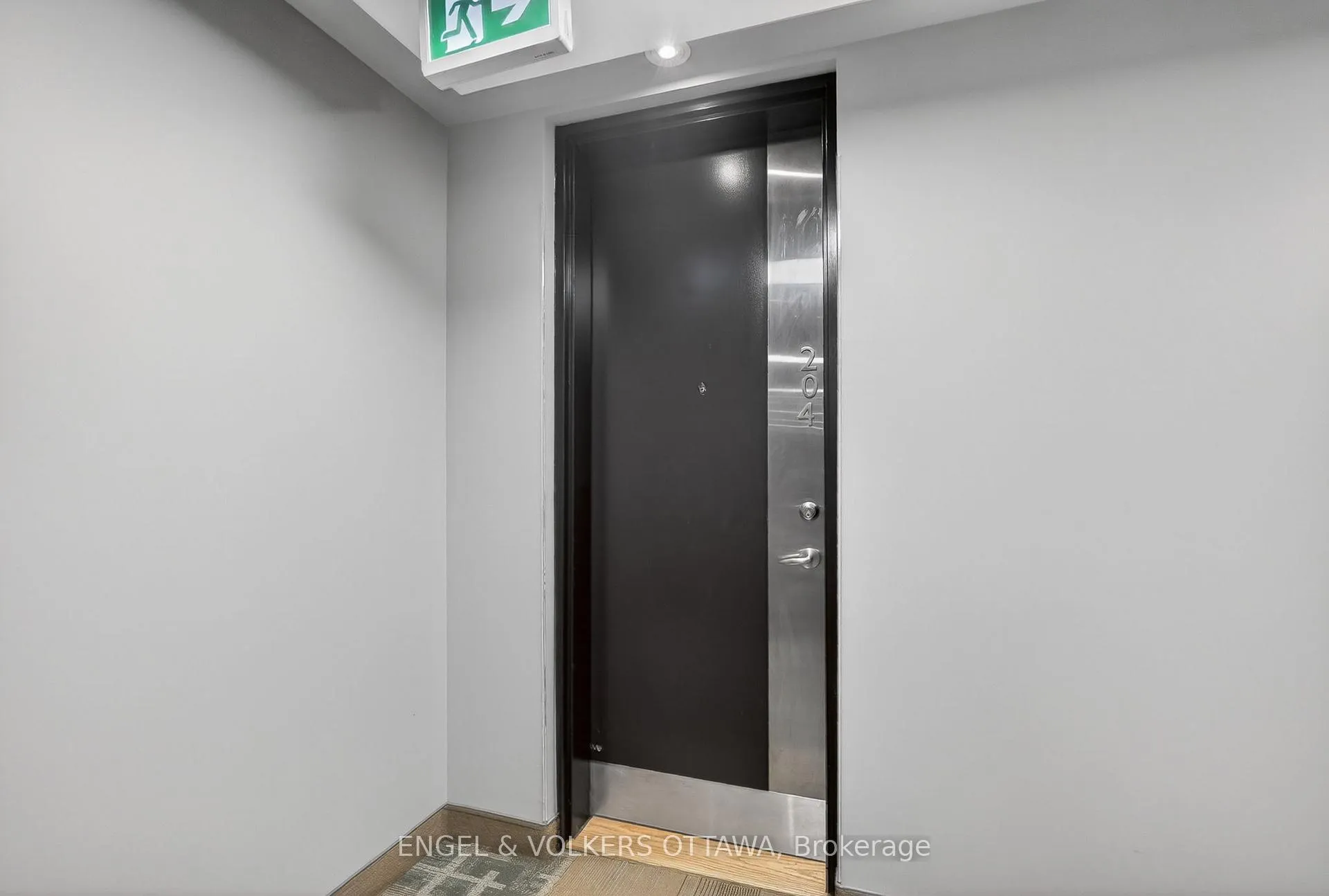 Photo 4 of Unit 204, 323 Winona Avenue, Ottawa, Westboro South — HOMEH
