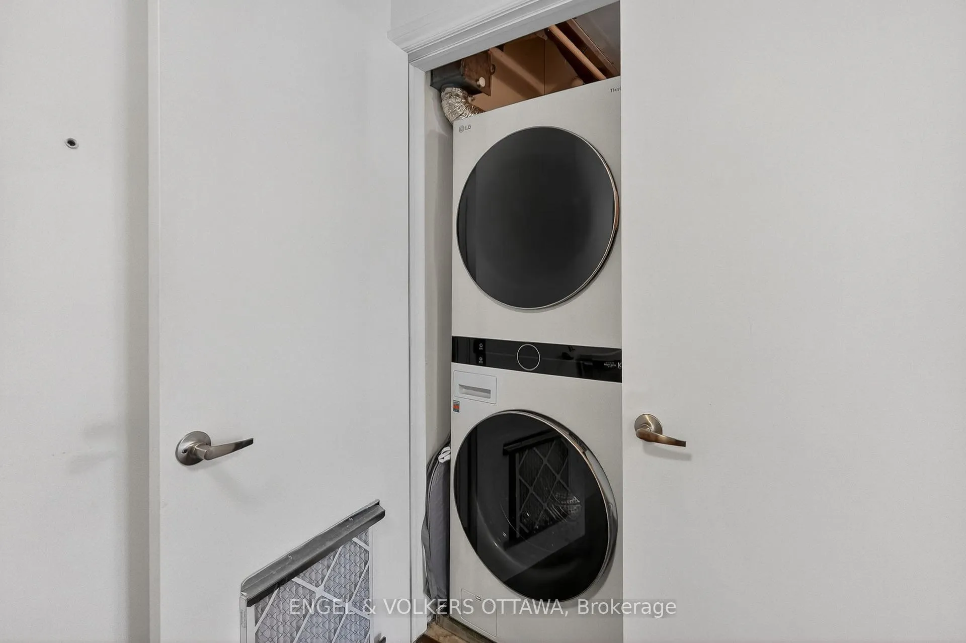 Photo 7 of Unit 204, 323 Winona Avenue, Ottawa, Westboro South — HOMEH