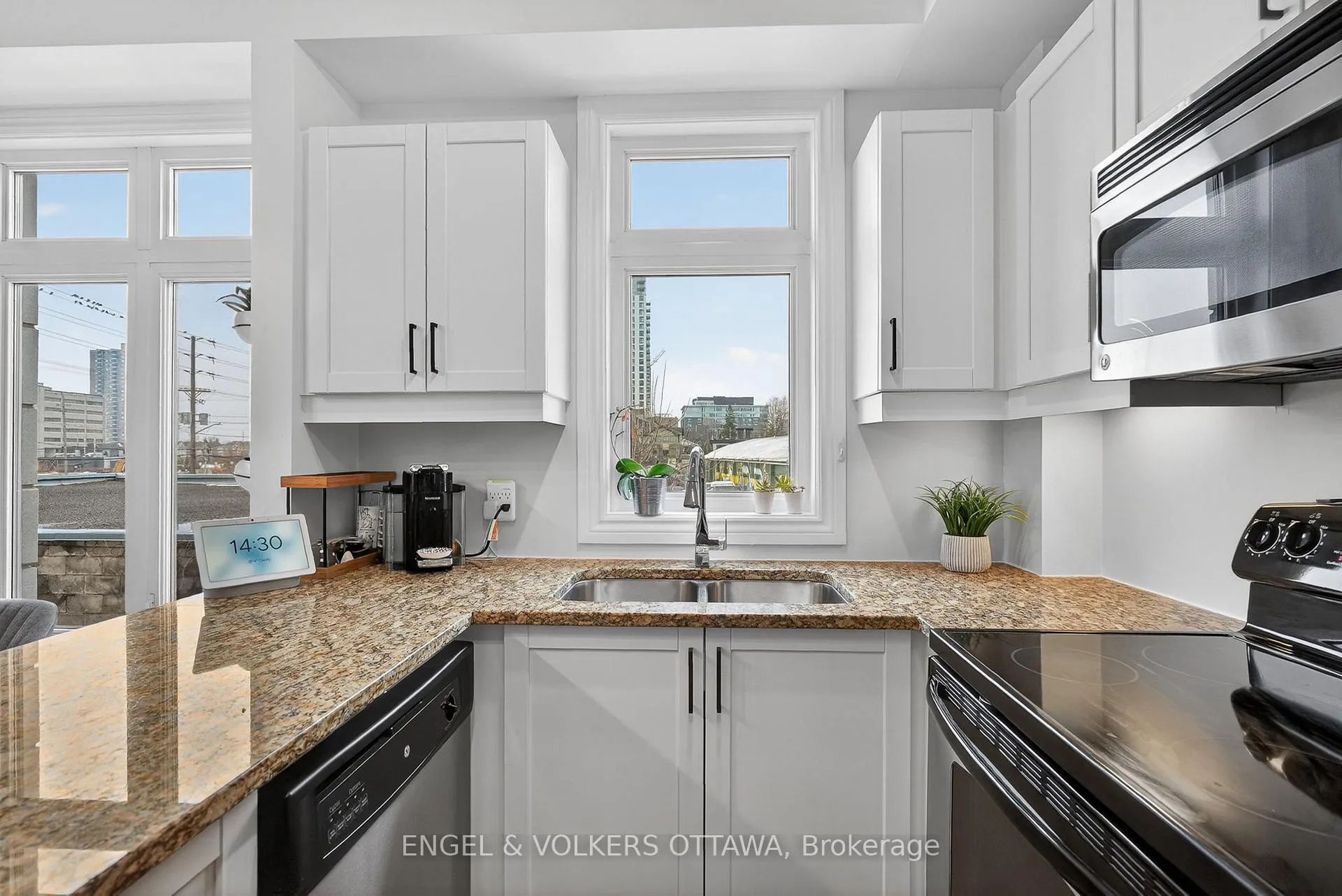 Photo 11 of Unit 204, 323 Winona Avenue, Ottawa, Westboro South — HOMEH