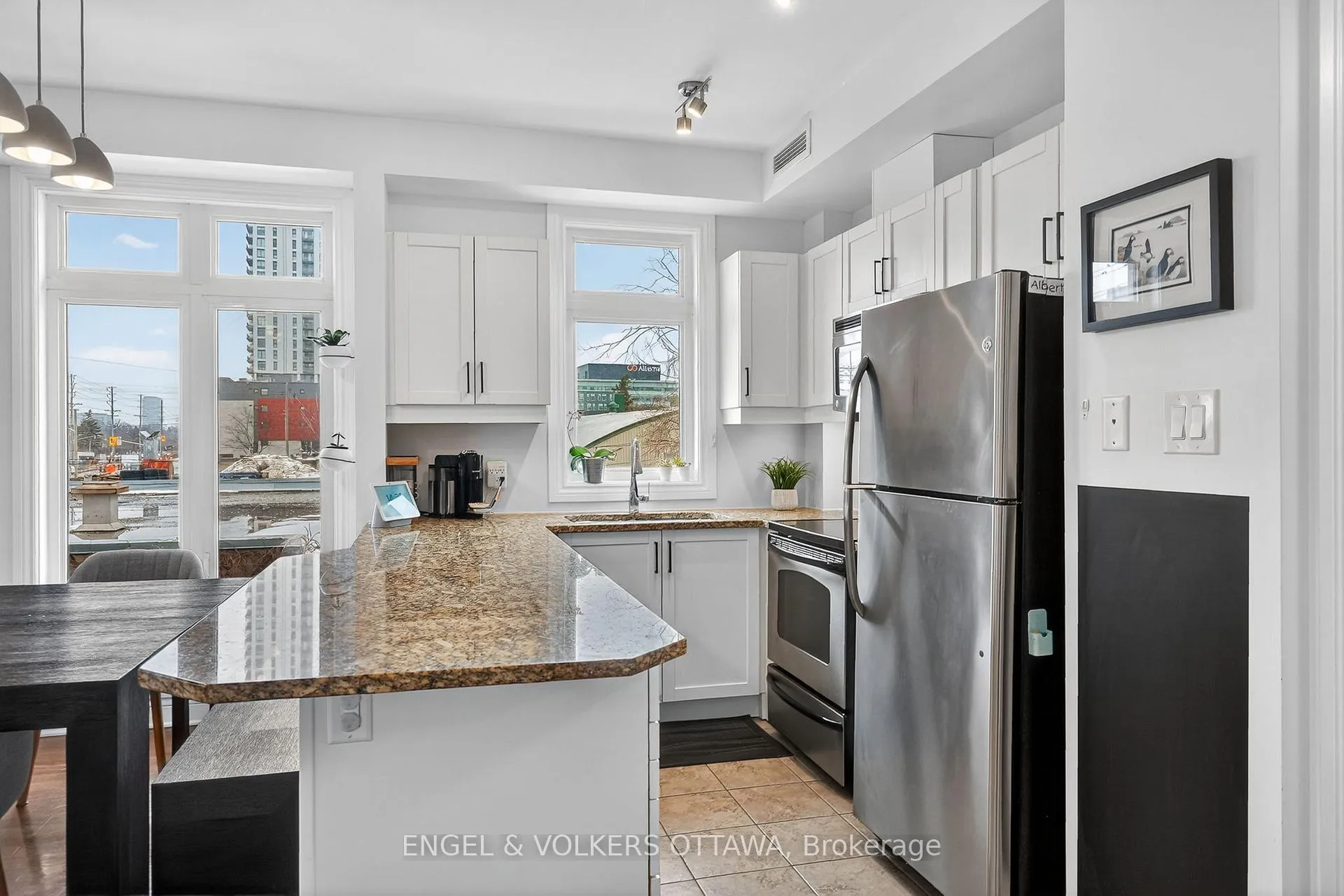 Photo 13 of Unit 204, 323 Winona Avenue, Ottawa, Westboro South — HOMEH