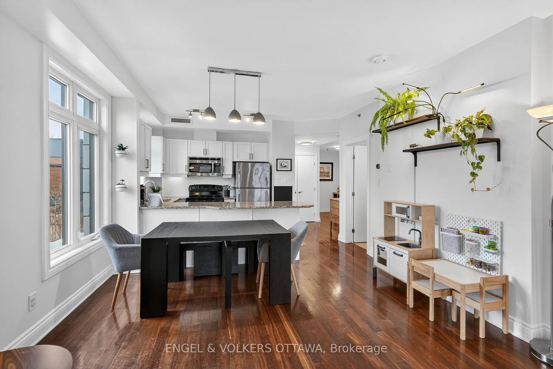 Photo 24 of Unit 204, 323 Winona Avenue, Ottawa, Westboro South — HOMEH