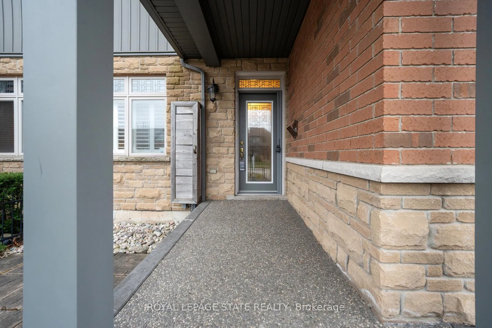Photo 7 of 30 Conrad Place, Grimsby, Grimsby Beach — HOMEH