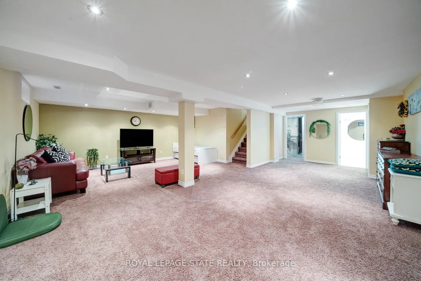 Photo 30 of 30 Conrad Place, Grimsby, Grimsby Beach — HOMEH