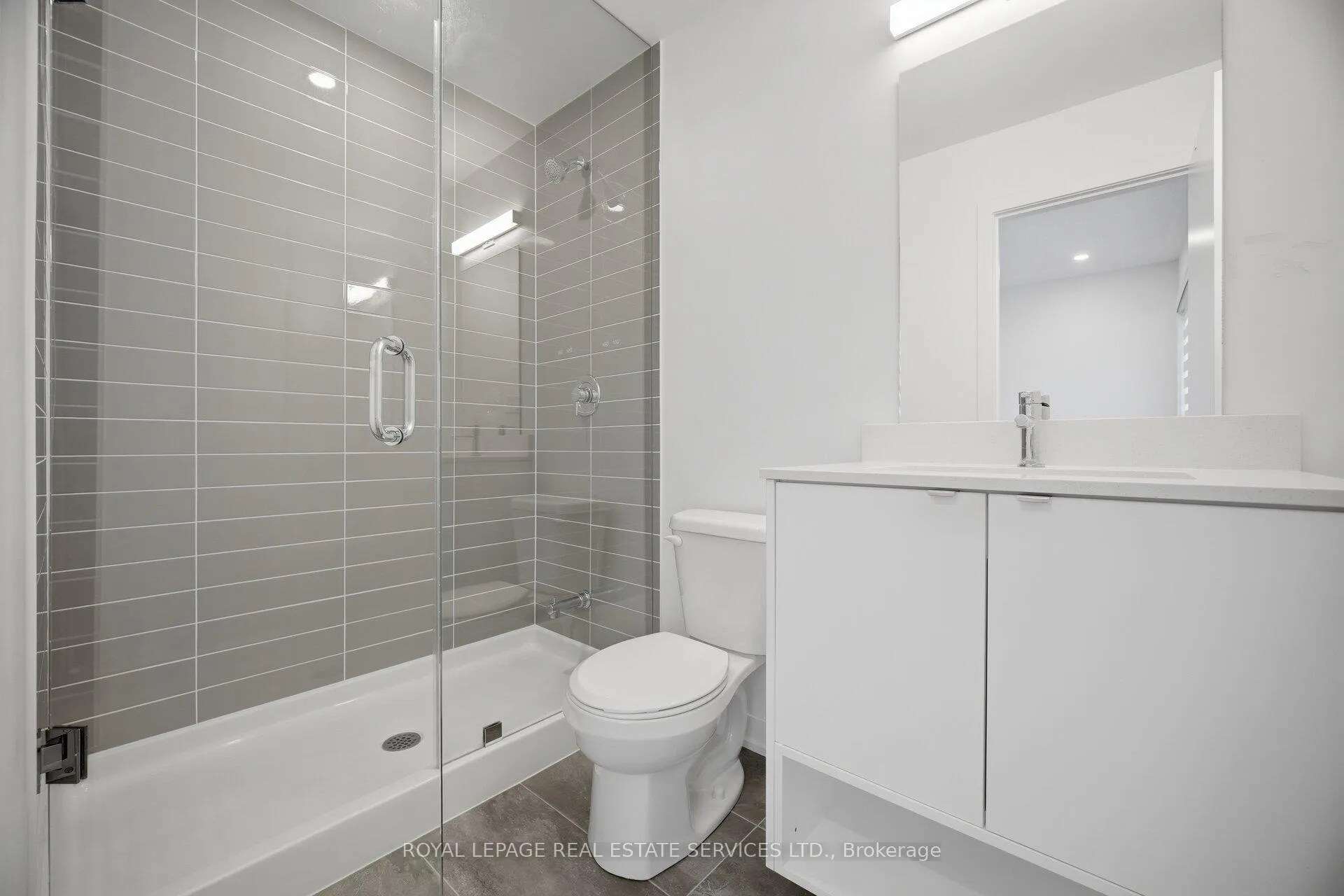 Photo 31 of 3166 Lotus Common, Burlington, Alton — HOMEH