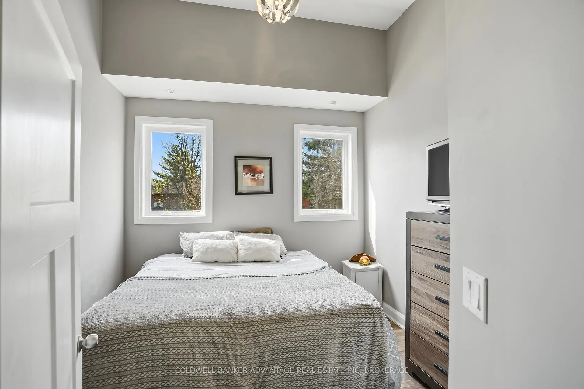 Photo 14 of 3 Ascot Court, Welland, N. Welland — HOMEH