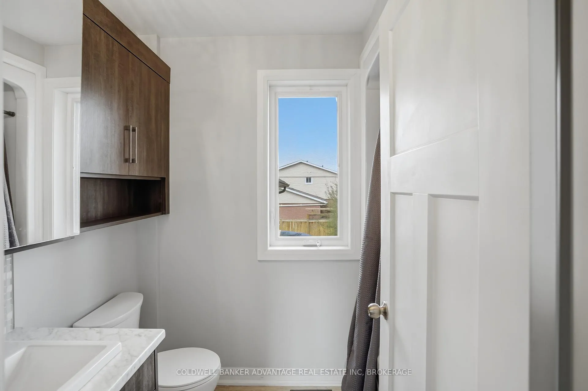 Photo 20 of 3 Ascot Court, Welland, N. Welland — HOMEH