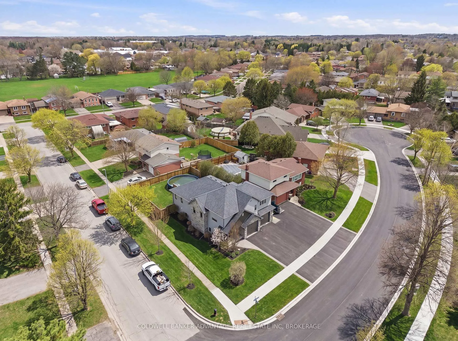 Photo 43 of 3 Ascot Court, Welland, N. Welland — HOMEH