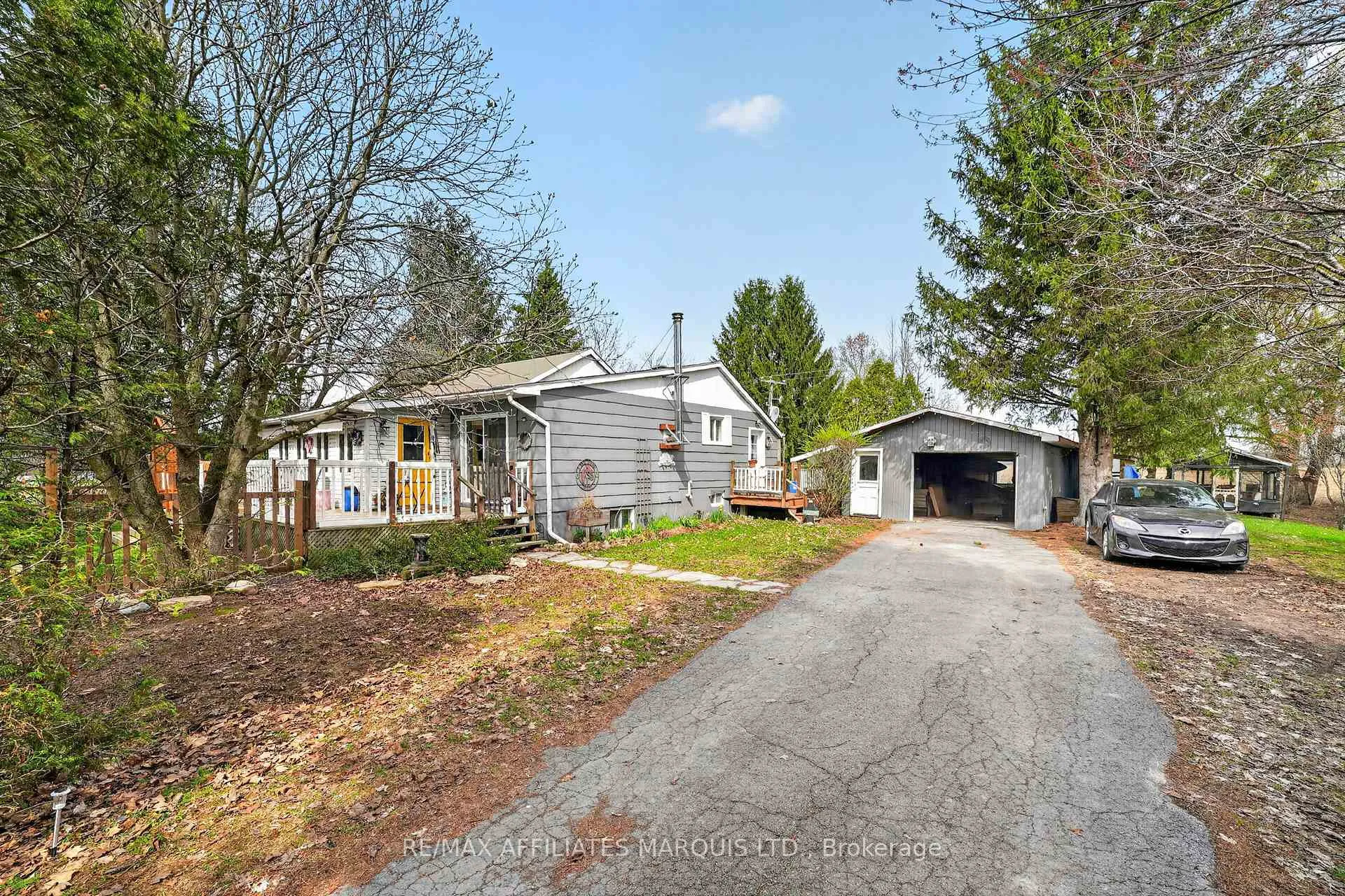 Photo 2 of 20051 County Rd 17, South Glengarry, South Glengarry (Charlottenburgh) Twp — HOMEH