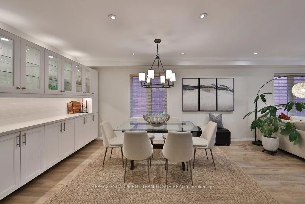 Photo 6 of 2226 Arbourview Drive, Oakville, Westmount — HOMEH