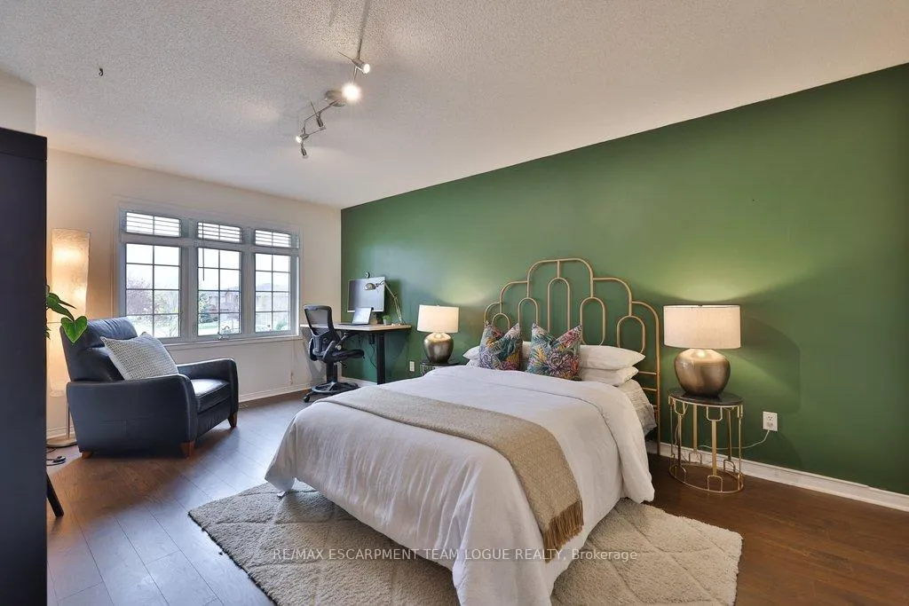 Photo 25 of 2226 Arbourview Drive, Oakville, Westmount — HOMEH