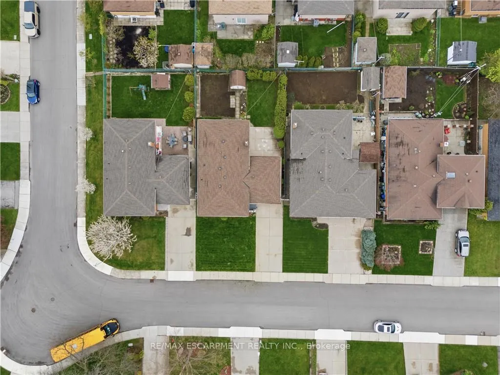 Photo 4 of 11 Marcella Crescent, Hamilton, Gershome — HOMEH
