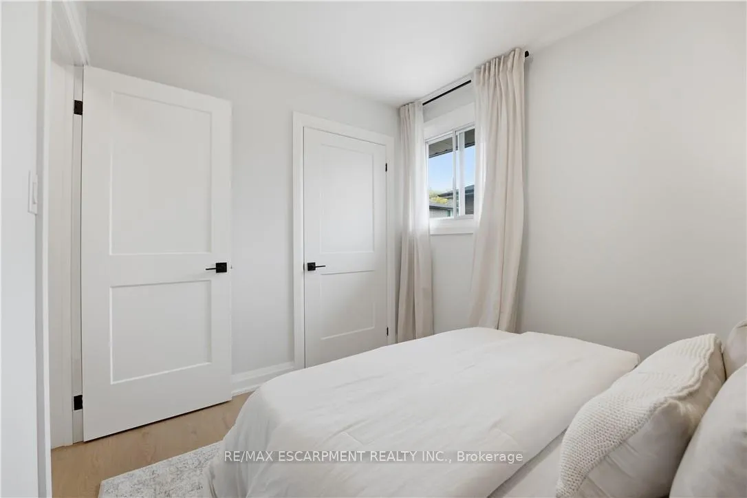 Photo 22 of 11 Marcella Crescent, Hamilton, Gershome — HOMEH