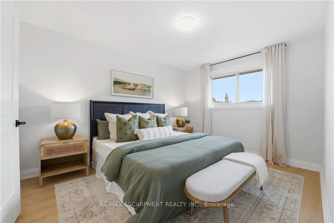 Photo 25 of 11 Marcella Crescent, Hamilton, Gershome — HOMEH