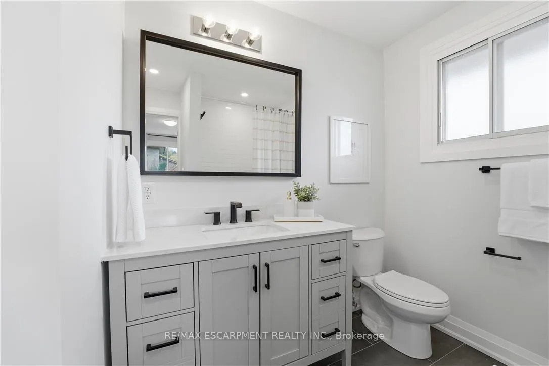 Photo 27 of 11 Marcella Crescent, Hamilton, Gershome — HOMEH