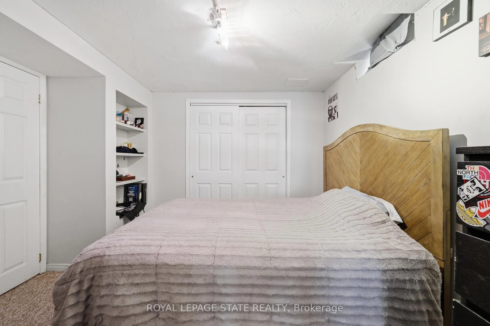 Photo 27 of 47 Macdougall Drive, Hamilton, Dundas — HOMEH
