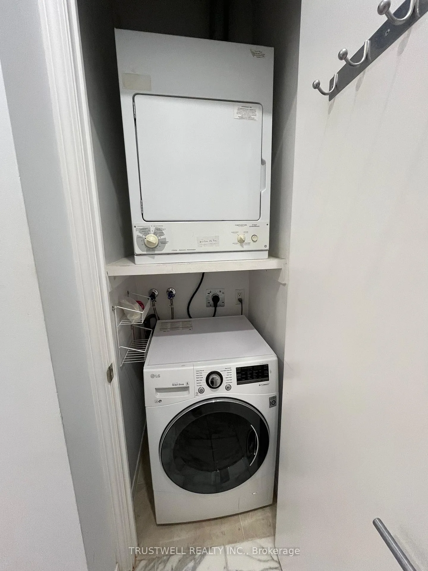 Photo 10 of Unit 1411, 7 King Street E, Toronto, Church-Yonge Corridor — HOMEH