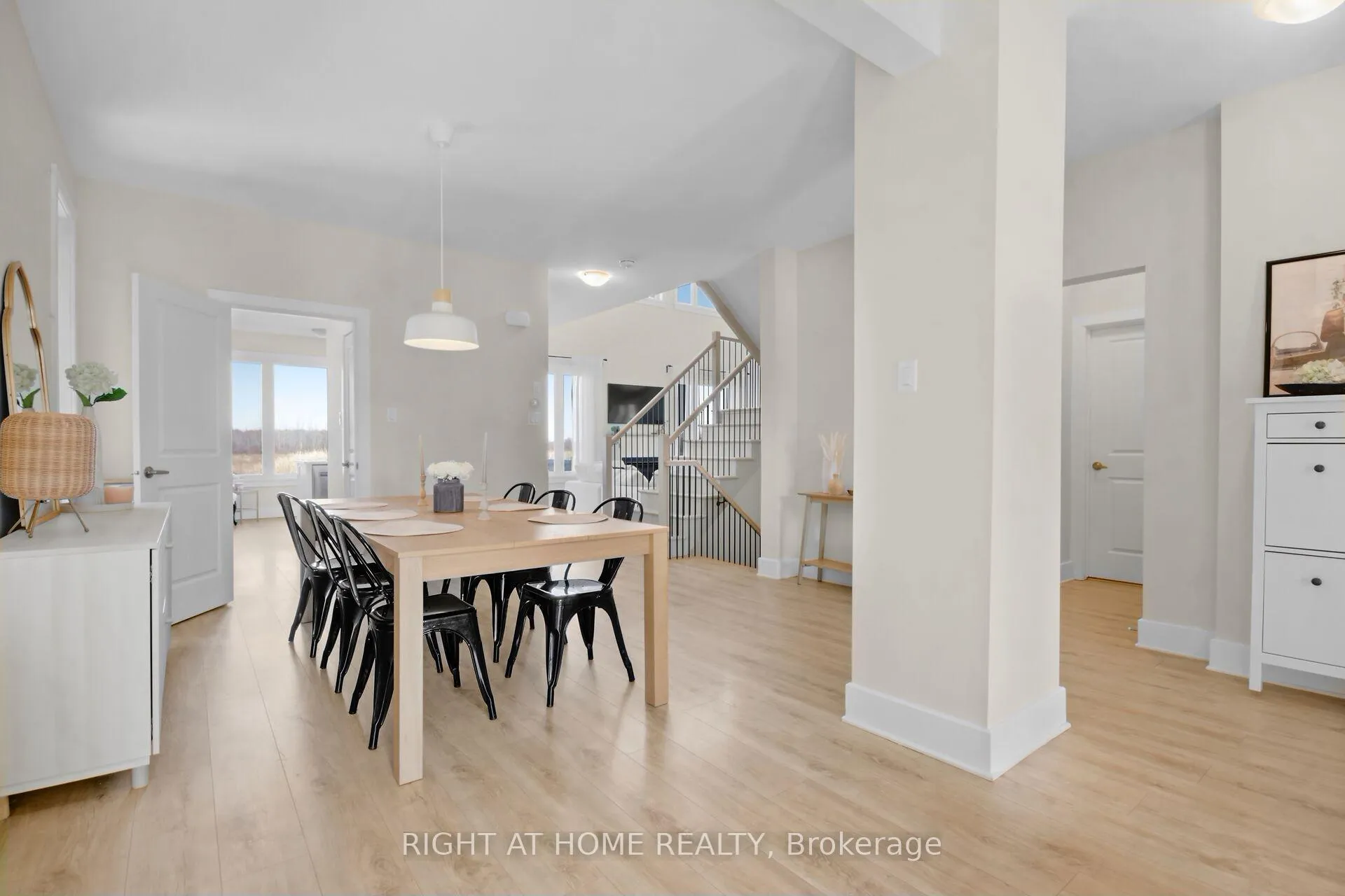 Photo 3 of 77 Dunlop Road, Carleton Place — HOMEH