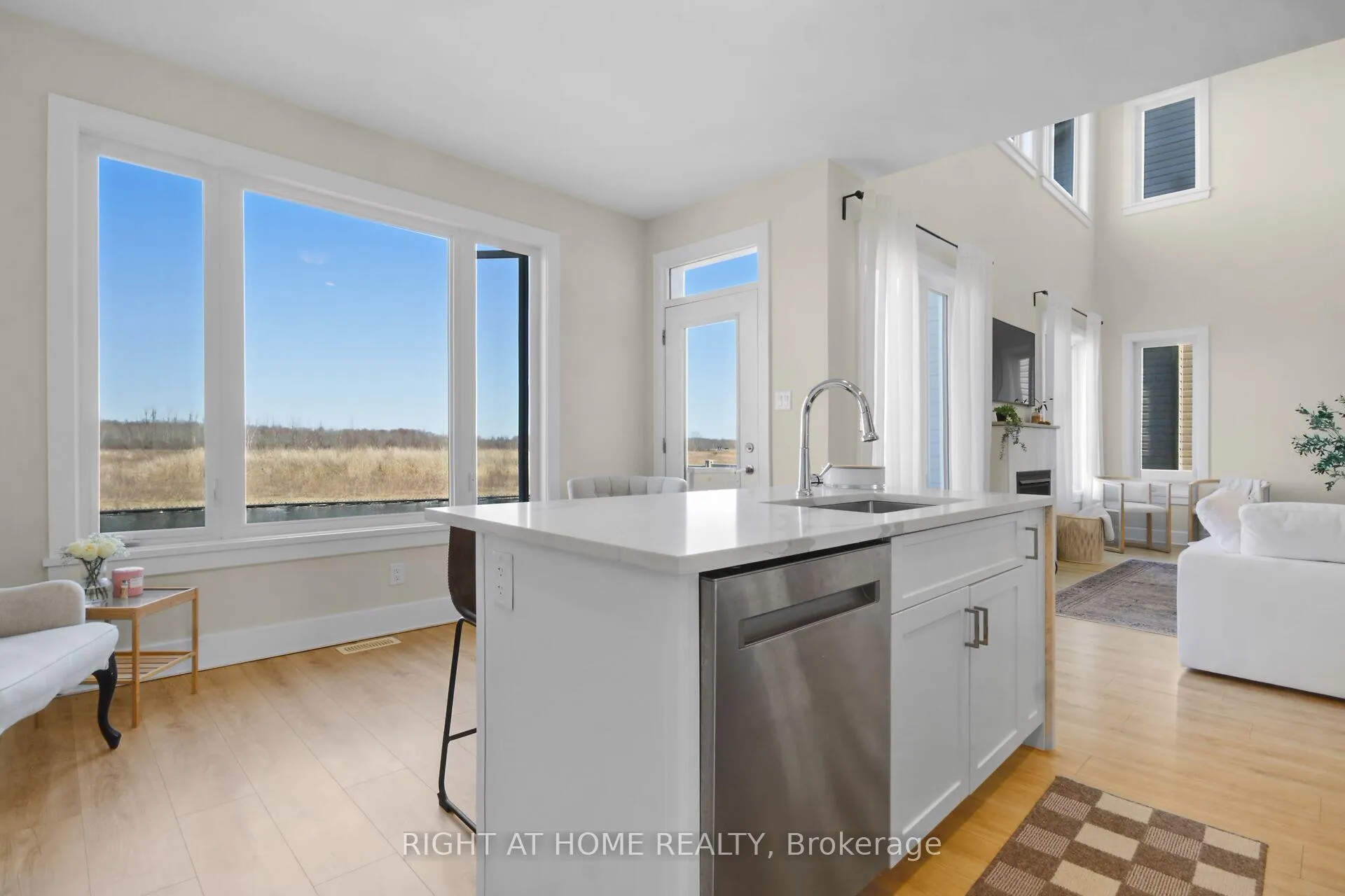 Photo 18 of 77 Dunlop Road, Carleton Place — HOMEH
