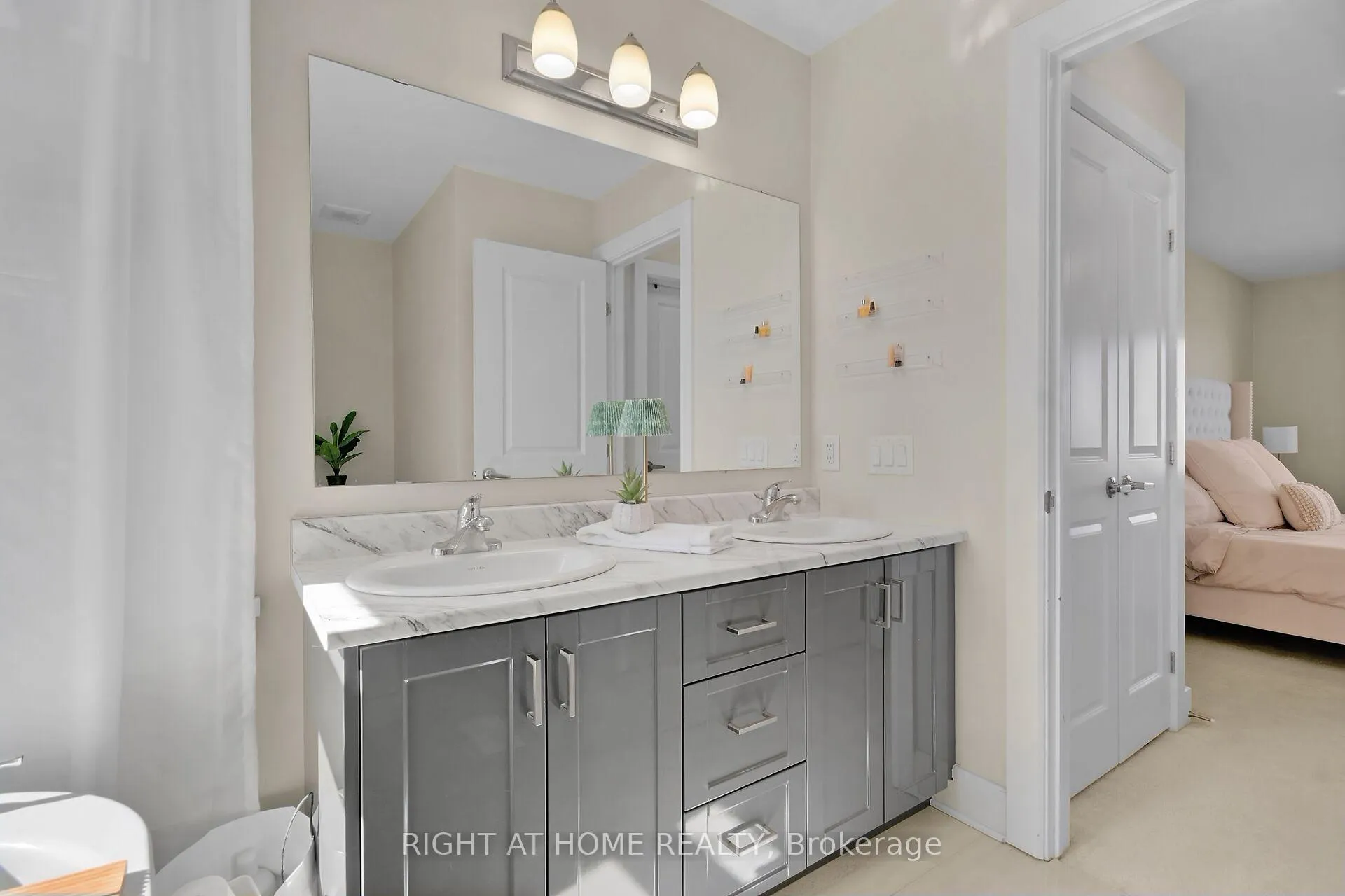 Photo 27 of 77 Dunlop Road, Carleton Place — HOMEH