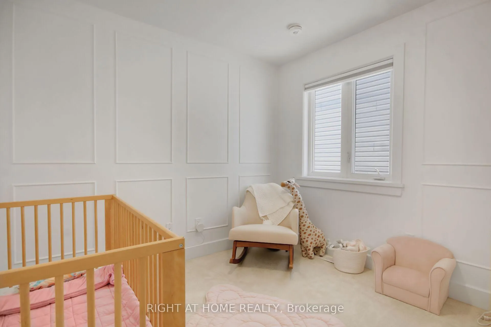 Photo 33 of 77 Dunlop Road, Carleton Place — HOMEH