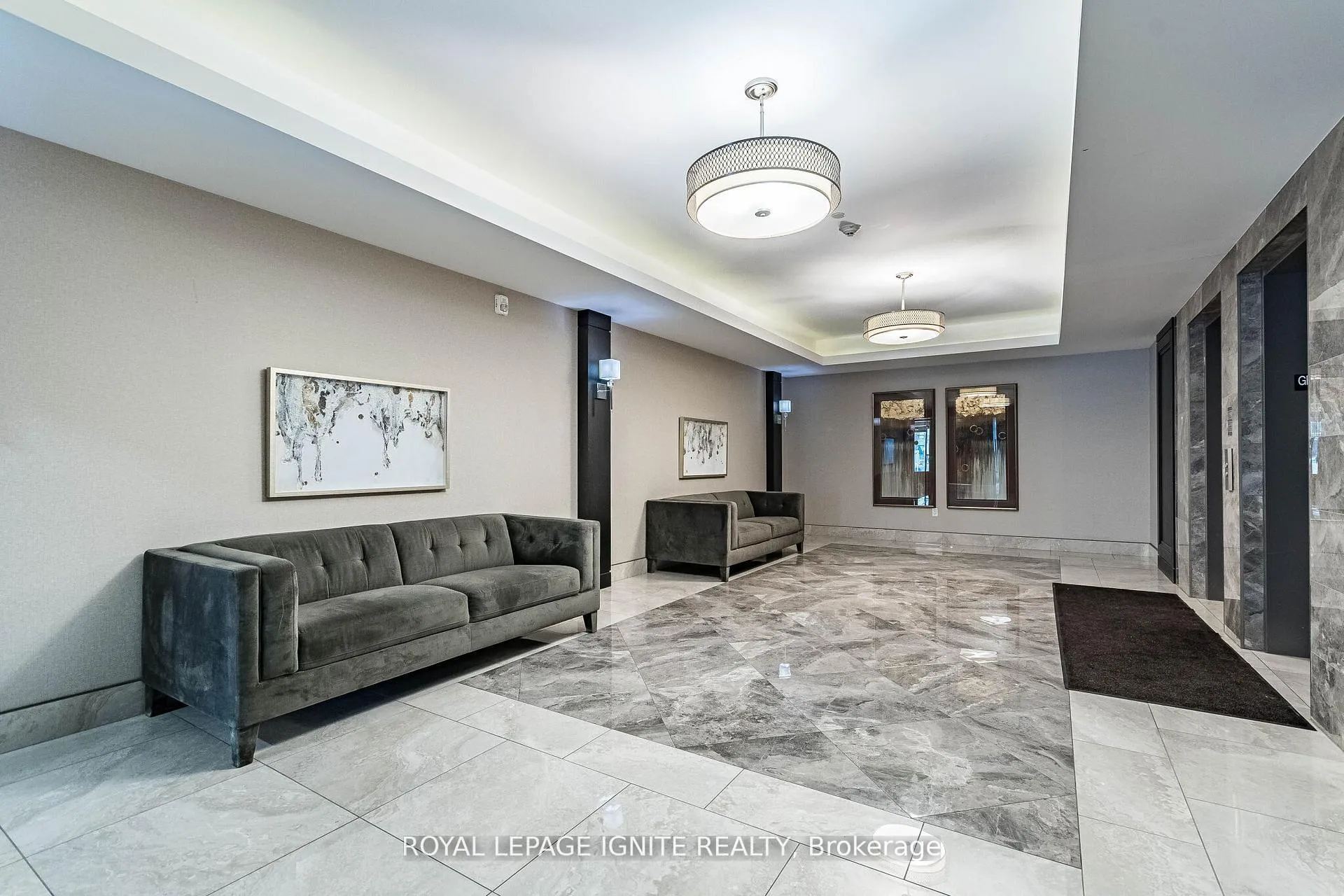 Photo 5 of Unit 614, 101 Shoreview Place, Hamilton, Lakeshore — HOMEH