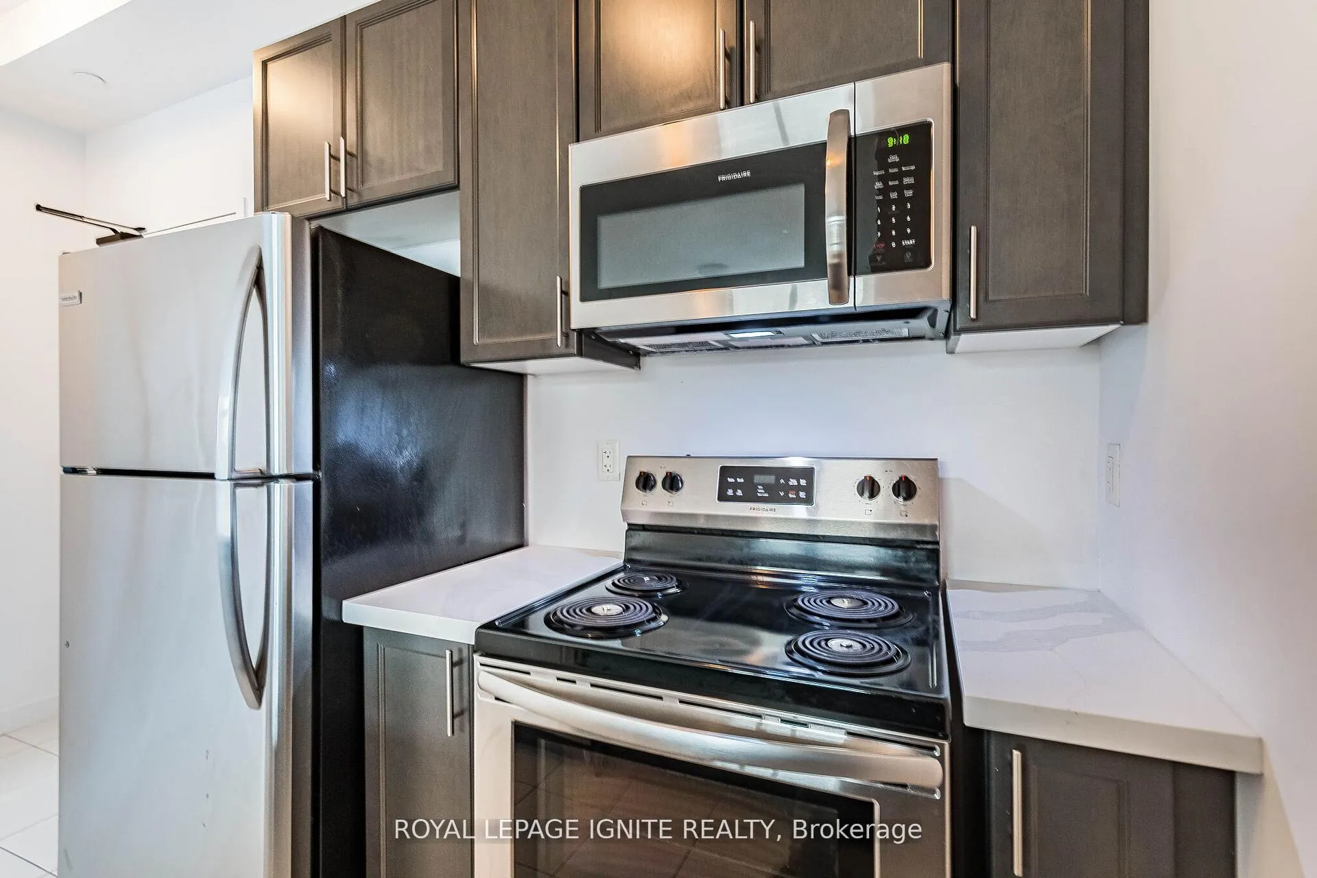 Photo 20 of Unit 614, 101 Shoreview Place, Hamilton, Lakeshore — HOMEH