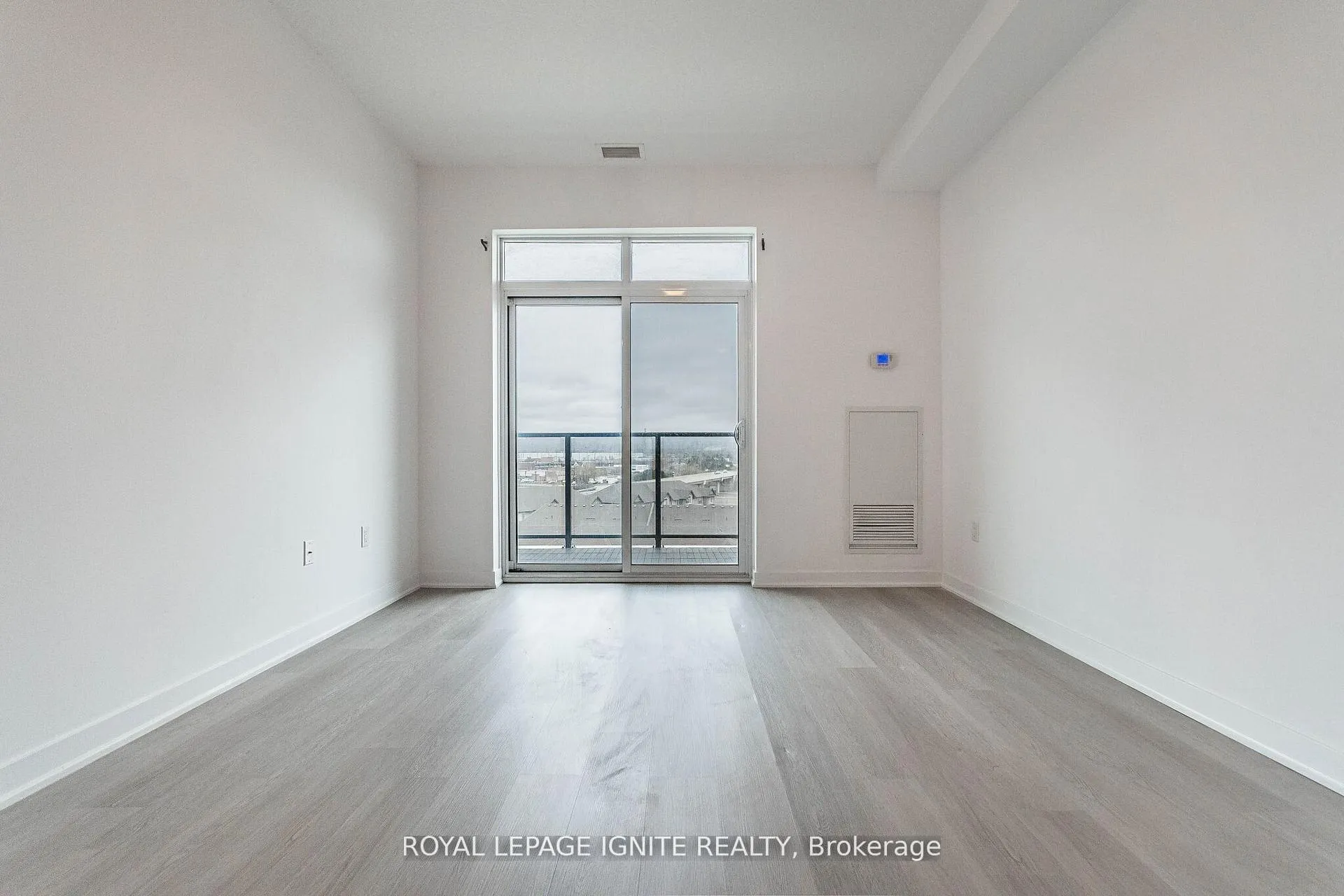 Photo 24 of Unit 614, 101 Shoreview Place, Hamilton, Lakeshore — HOMEH