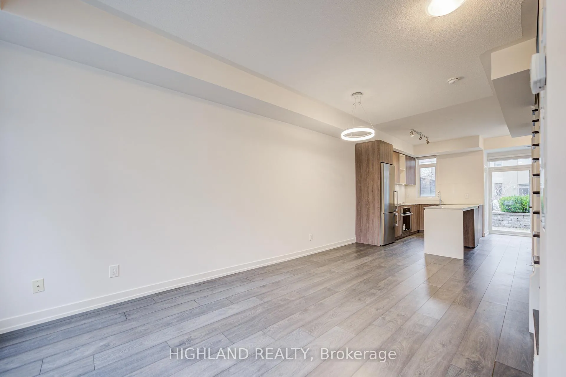 Photo 3 of 62 St David Street, Toronto, Regent Park — HOMEH