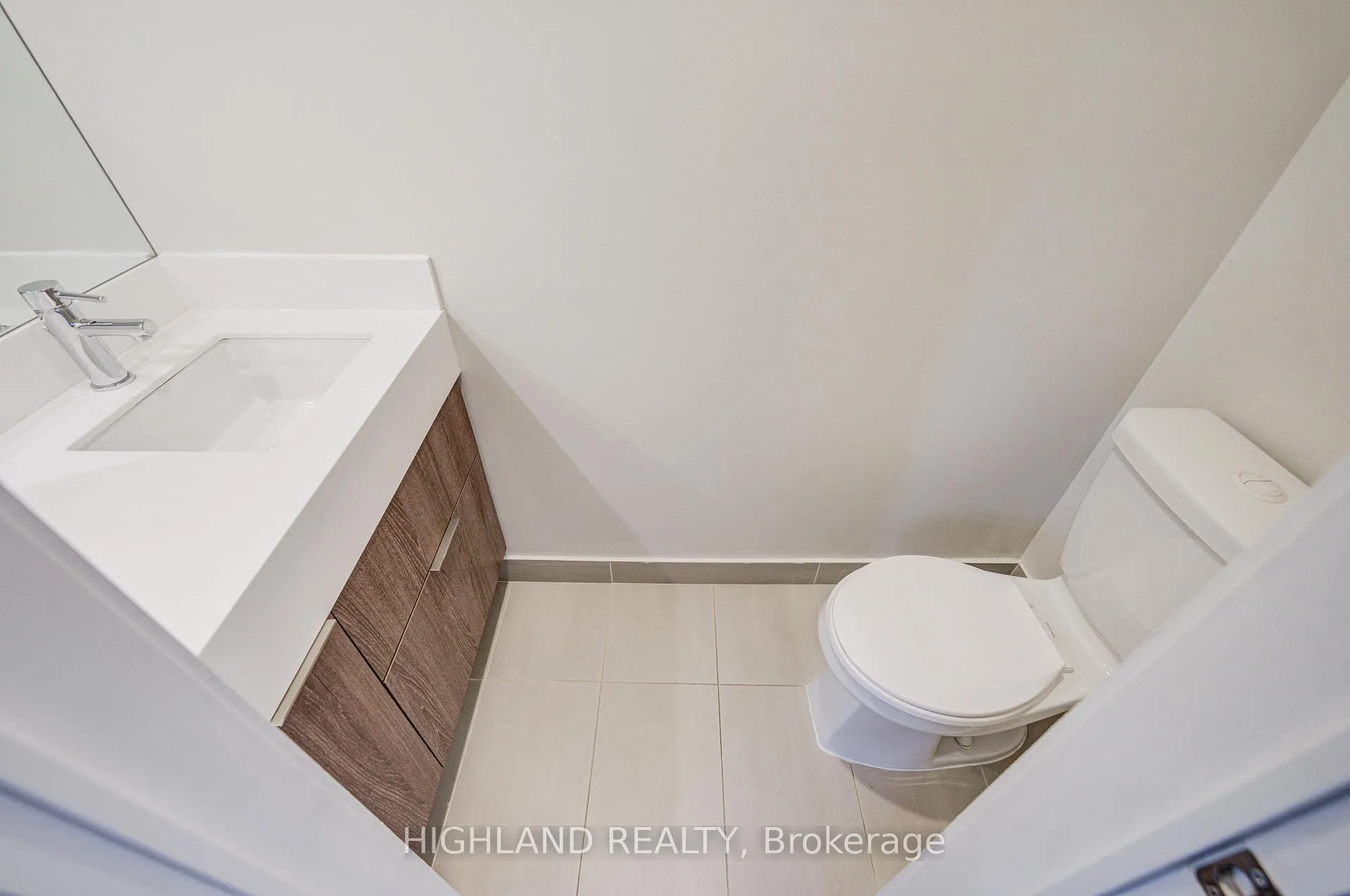 Photo 11 of 62 St David Street, Toronto, Regent Park — HOMEH