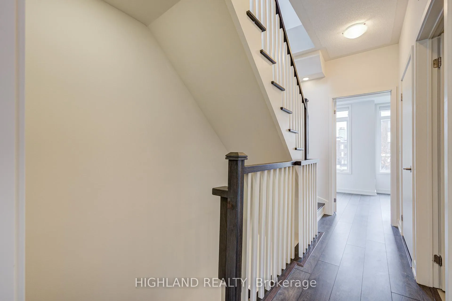 Photo 12 of 62 St David Street, Toronto, Regent Park — HOMEH