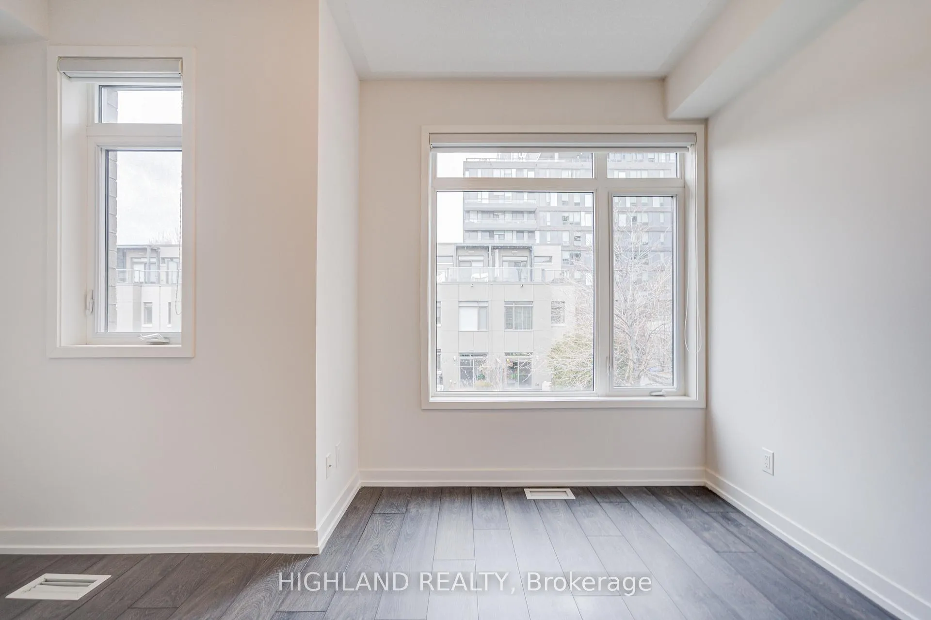 Photo 14 of 62 St David Street, Toronto, Regent Park — HOMEH