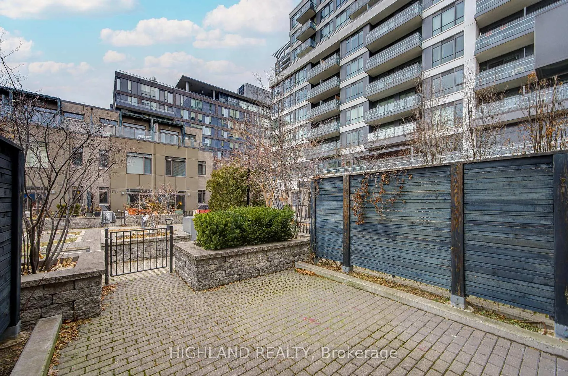 Photo 28 of 62 St David Street, Toronto, Regent Park — HOMEH