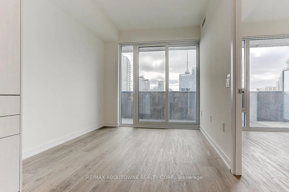 Photo 14 of Unit 5515, 55 Cooper Street, Toronto, Waterfront Communities — HOMEH